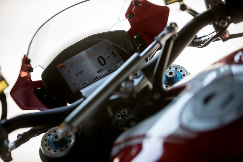 Illustration for article titled Ride Review: The 2016 Ducati Monster 1200 R Is Powerful, But Is It Enough?